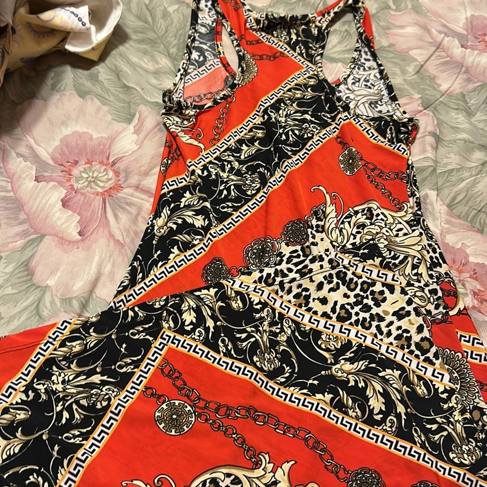 Dress - Picture 4 of 7